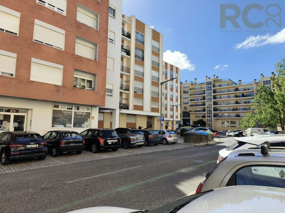 Apartamento T3 para Venda em Santa Maria, São Pedro e Matacães Foto 2