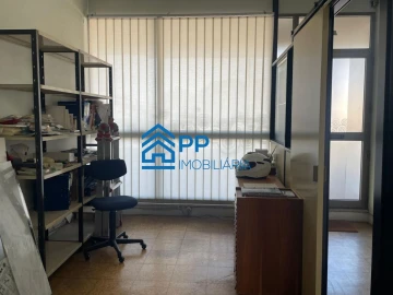 Loja para Venda em São Mamede de Infesta e Senhora da Hora