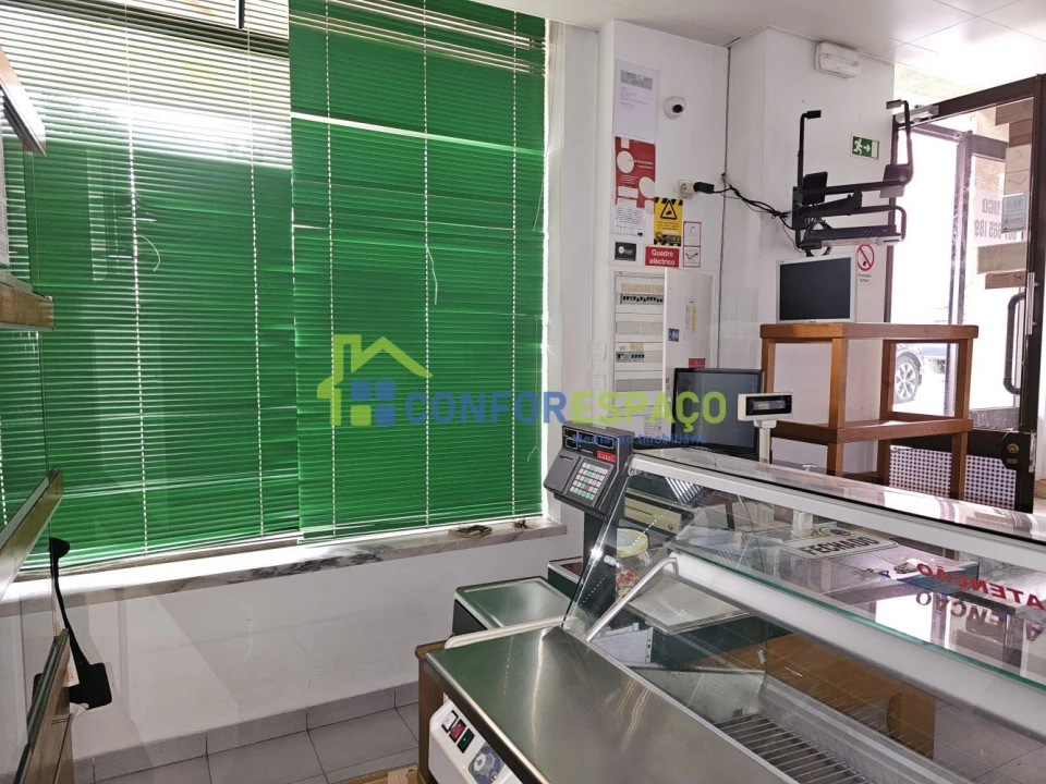 Loja para Arrendamento em Castelo Branco Foto 17