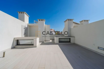 Moradia T3 para Venda em Loule (São Sebastião)