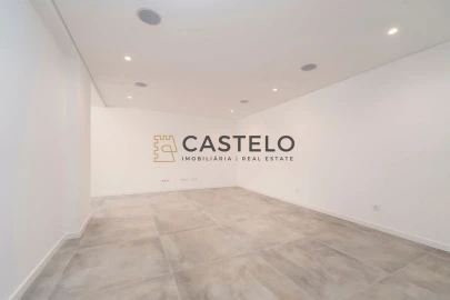 Moradia T3 para Venda em Loule (São Sebastião)