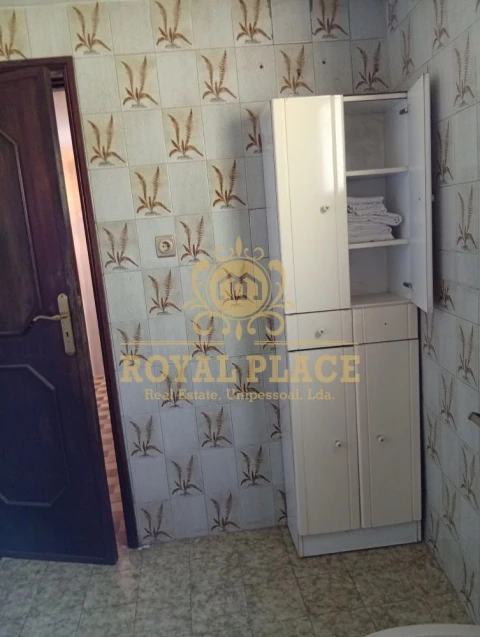 Moradia T4 para Venda em Fiães
