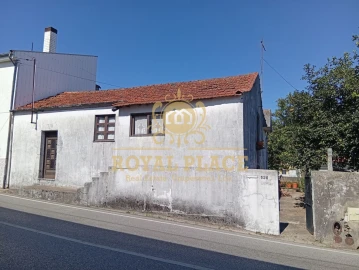 Moradia T4 para Venda em Fiães