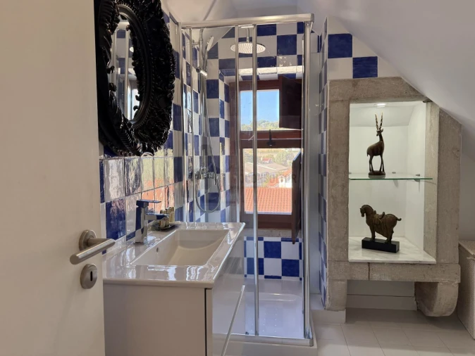 Apartamento T1 para Arrendamento em Colares Foto 20