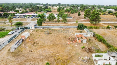 Terreno para Venda em Alhos Vedros