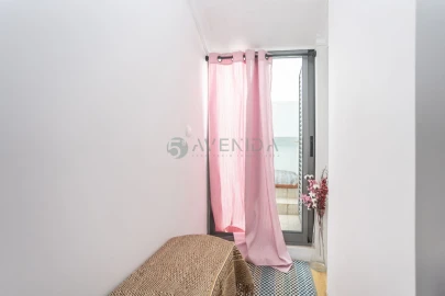 Apartamento T2 para Venda em Baixa da Banheira e Vale da Amoreira