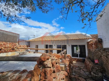 Moradia T2 para Venda em Alte
