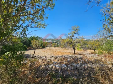 Moradia T5 para Venda em Loule (São Clemente)