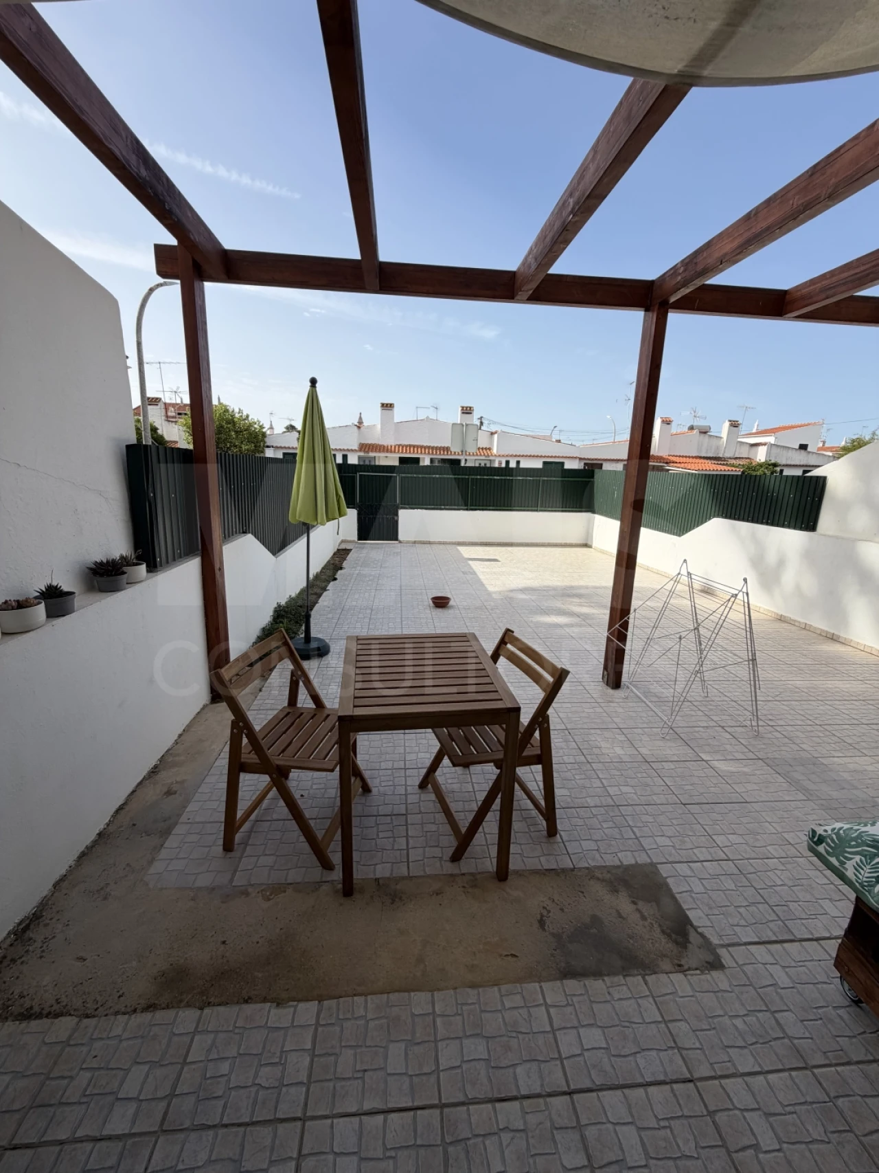Apartamento T2 para Arrendamento em Monte Gordo Foto 2