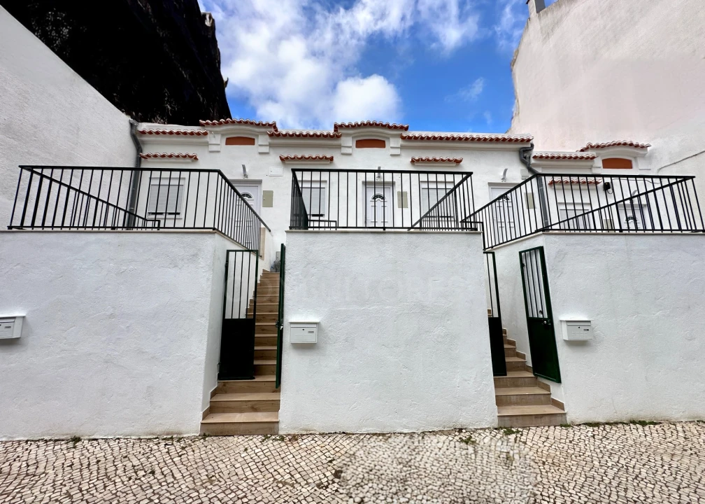 Moradia T3 para Venda em Avenidas Novas Foto 1