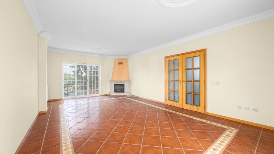 Moradia T4 para Venda em Alenquer (Santo Estêvão e Triana)