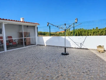 Moradia para Venda em A dos Cunhados e Maceira