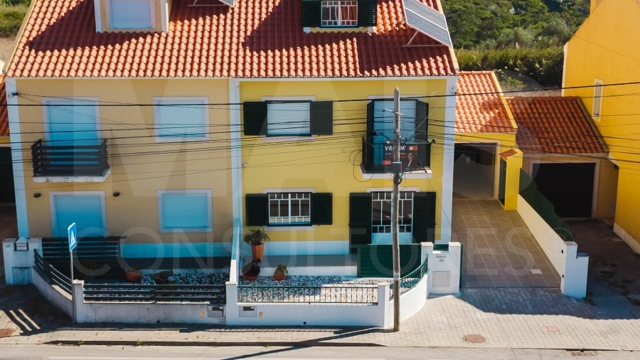Moradia para Venda em A dos Cunhados e Maceira