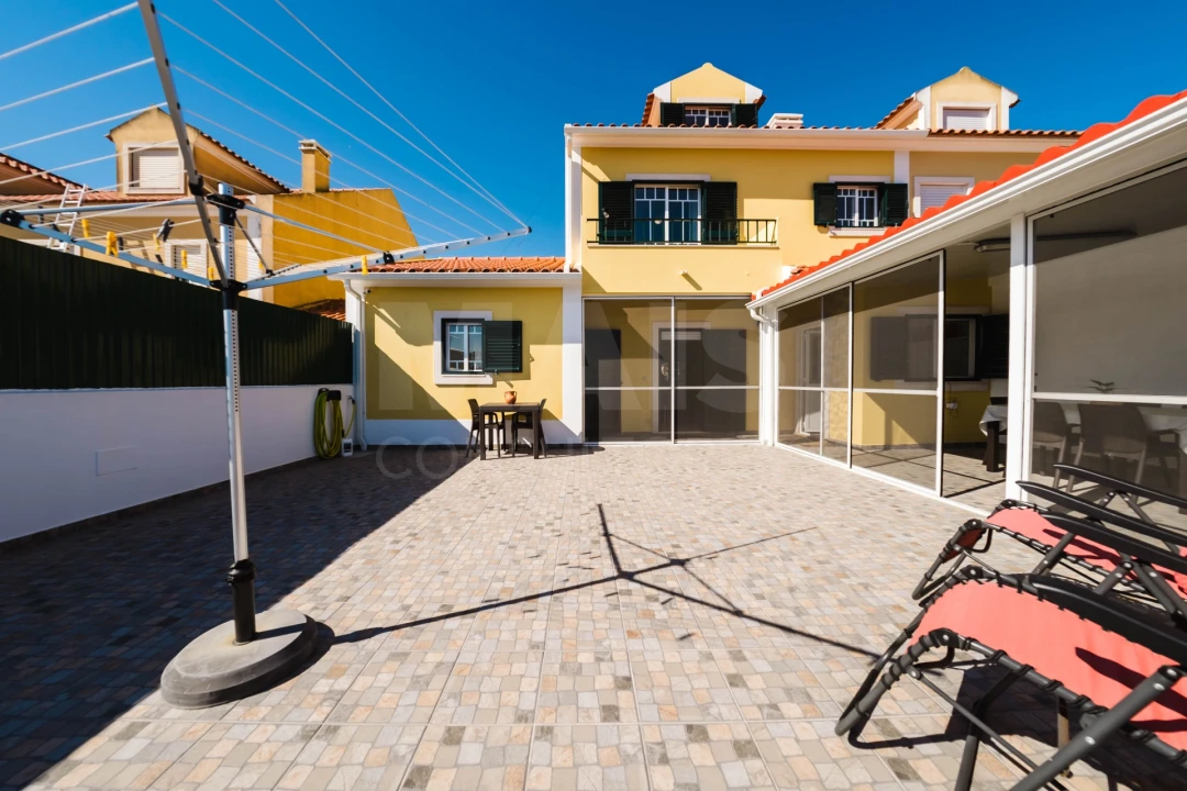Moradia para Venda em A dos Cunhados e Maceira Foto 1