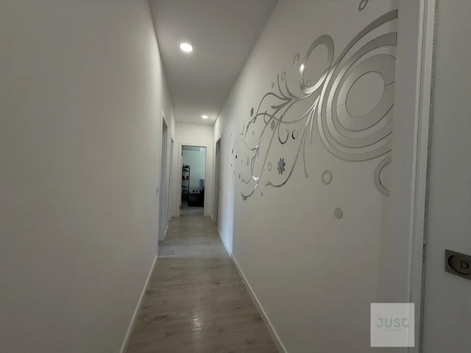 Moradia T5 para Venda em Loures Foto 35