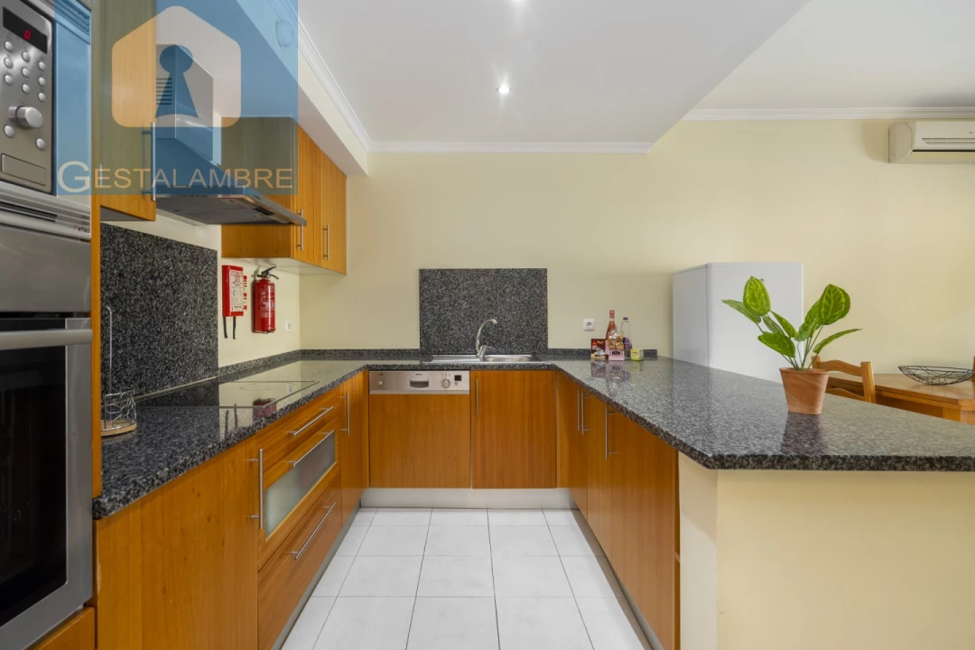 Apartamento T1 para Venda em Albufeira e Olhos de Água Foto 9