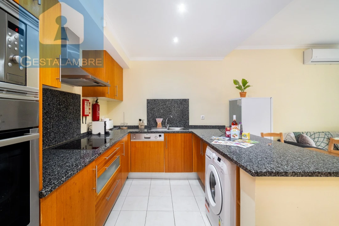 Apartamento T1 para Venda em Albufeira e Olhos de Água Foto 8