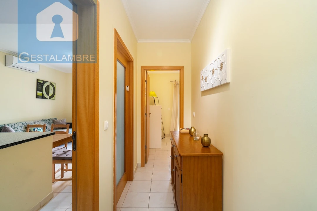 Apartamento T1 para Venda em Albufeira e Olhos de Água Foto 10