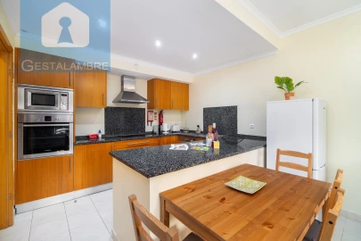 Apartamento T1 para Venda em Albufeira e Olhos de Água