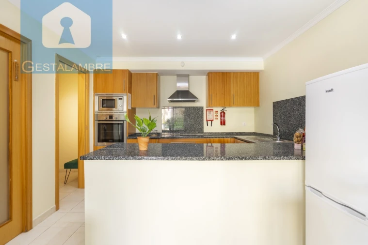 Apartamento T1 para Venda em Albufeira e Olhos de Água Foto 8