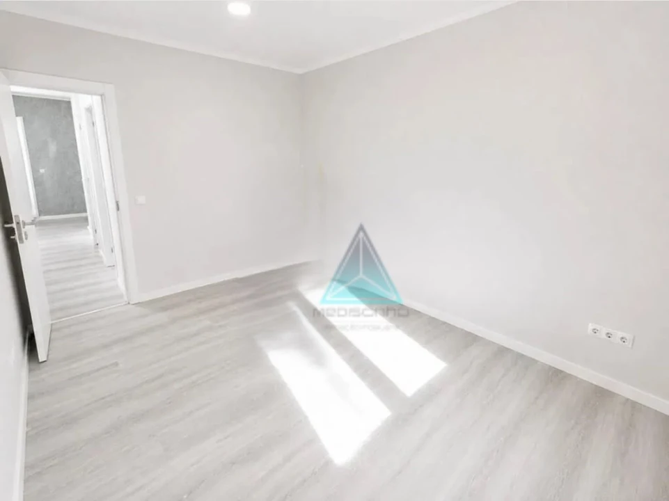 Apartamento T2 para Venda em Setubal (São Sebastião) Foto 5