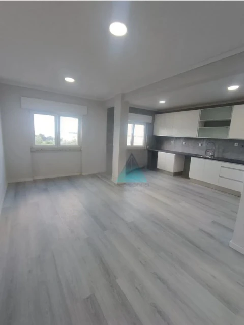 Apartamento T2 para Venda em Setubal (São Sebastião)