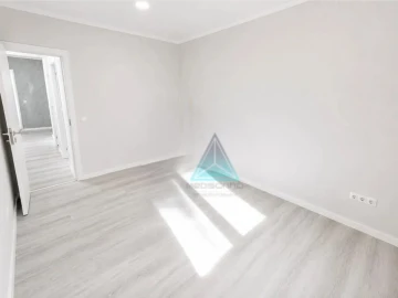 Apartamento T2 para Venda em Setubal (São Sebastião)