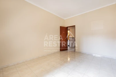 Apartamento T3 para Venda em Alto do Seixalinho, Santo André e Verderena