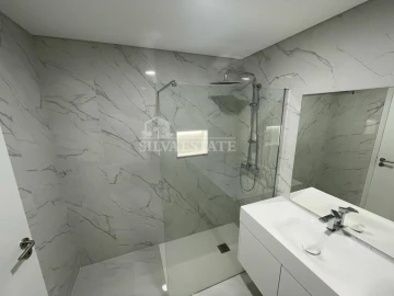 Apartamento T2 para Venda em Ribeira Brava