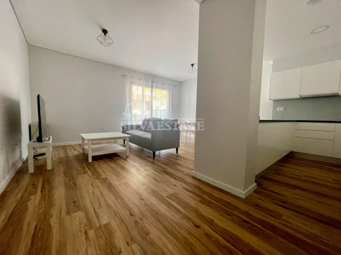 Apartamento T2 para Venda em Ribeira Brava Foto 2
