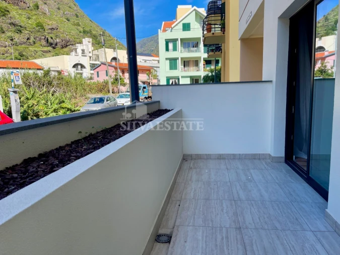 Apartamento T2 para Venda em Ribeira Brava Foto 10