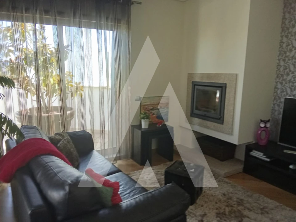 Apartamento T2 para Venda em Viseu Foto 8