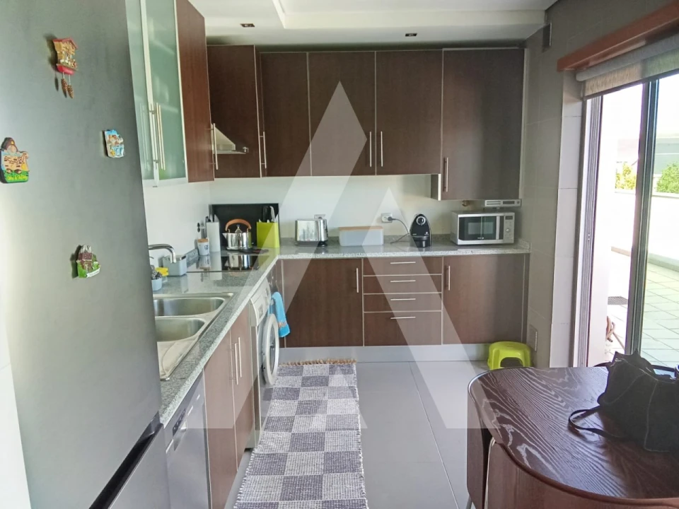 Apartamento T2 para Venda em Viseu Foto 9