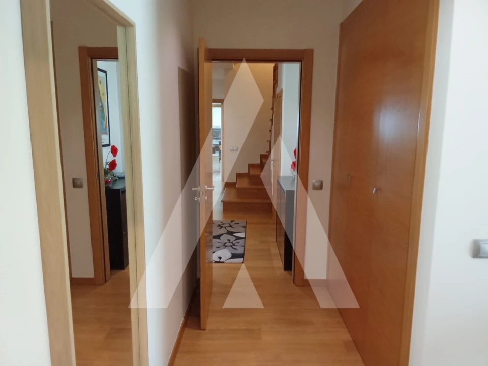 Apartamento T2 para Venda em Viseu Foto 29