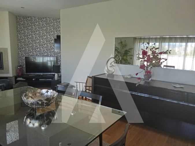 Apartamento T2 para Venda em Viseu Foto 4