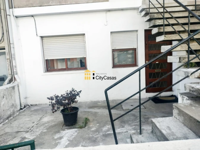 Apartamento T1 para Venda em Oliveira do Douro Foto 5