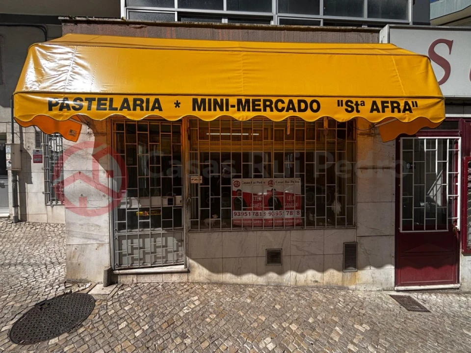 Loja para Venda em Laranjeiro e Feijó Foto 1