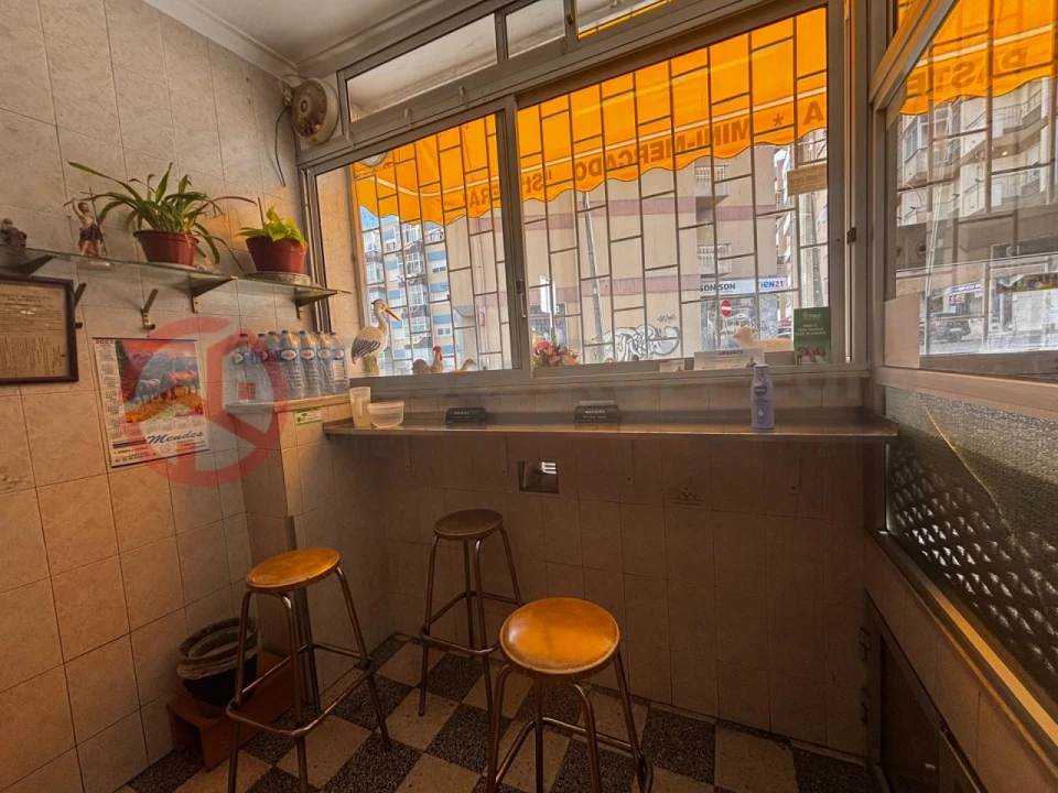 Loja para Venda em Laranjeiro e Feijó Foto 3