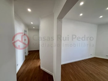 Apartamento T3 para Venda em Almada, Cova da Piedade, Pragal e Cacilhas