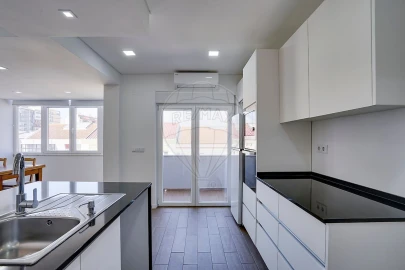 Apartamento T2 para Venda em Setubal (São Sebastião)