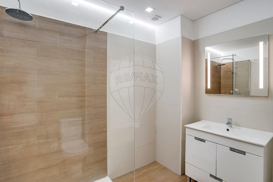 Apartamento T2 para Venda em Setubal (São Sebastião) Foto 12