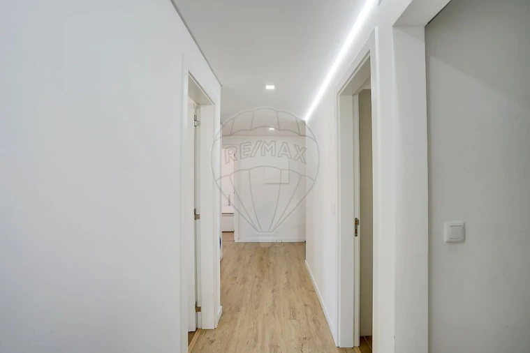Apartamento T2 para Venda em Setubal (São Sebastião) Foto 9