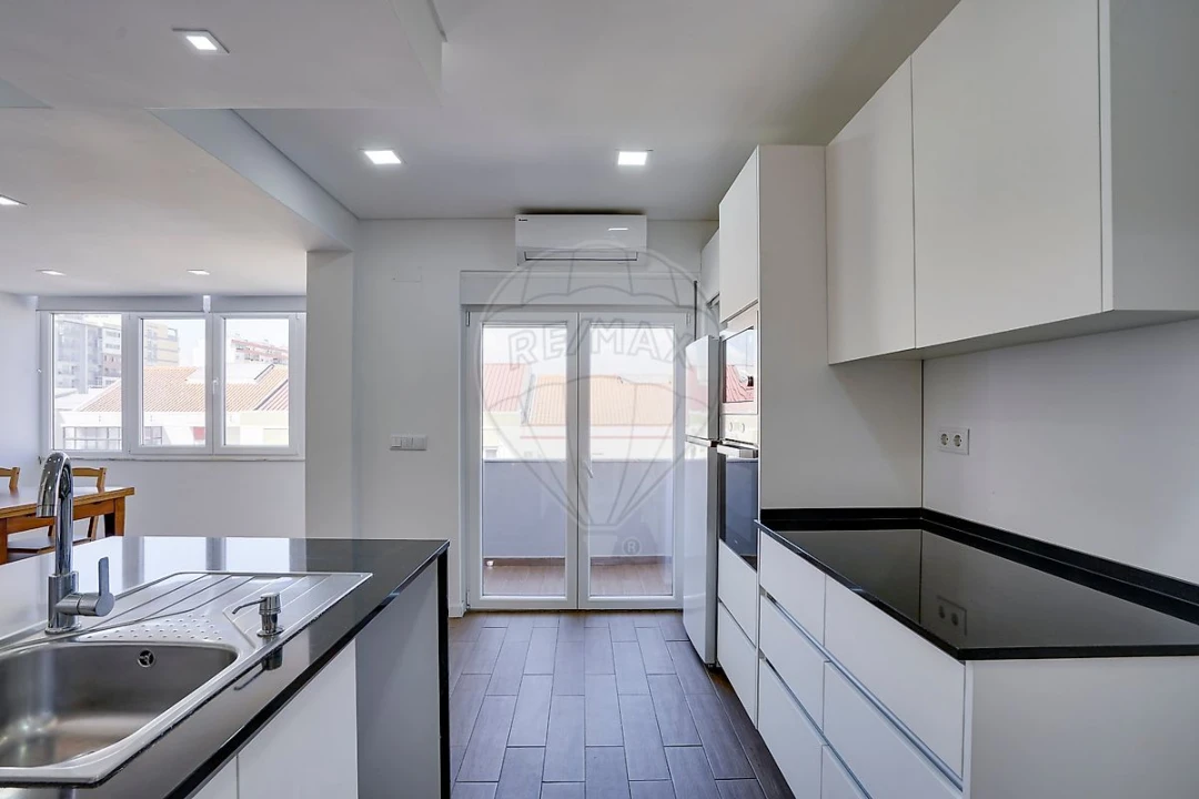 Apartamento T2 para Venda em Setubal (São Sebastião) Foto 22