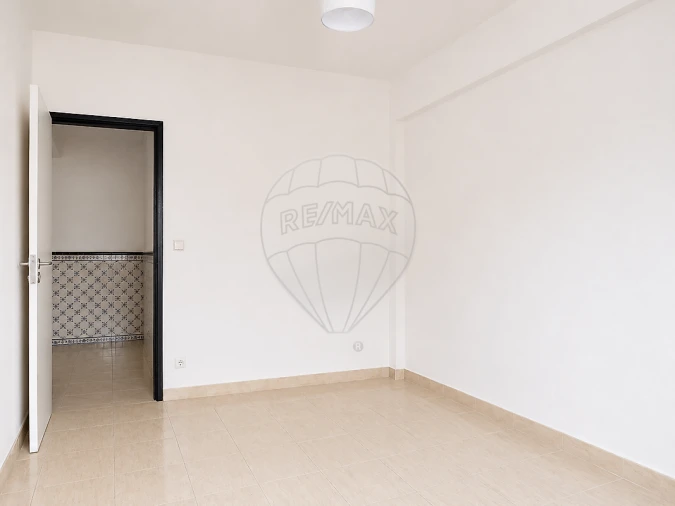 Apartamento T3 para Venda em Vila Franca de Xira Foto 11