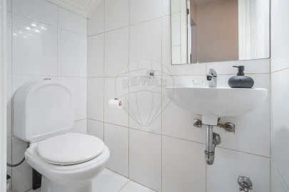 Apartamento T2 para Venda em Santa Marinha e São Pedro da Afurada