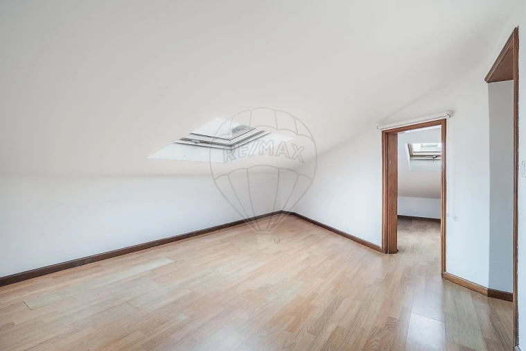 Apartamento T2 para Venda em Santa Marinha e São Pedro da Afurada Foto 27