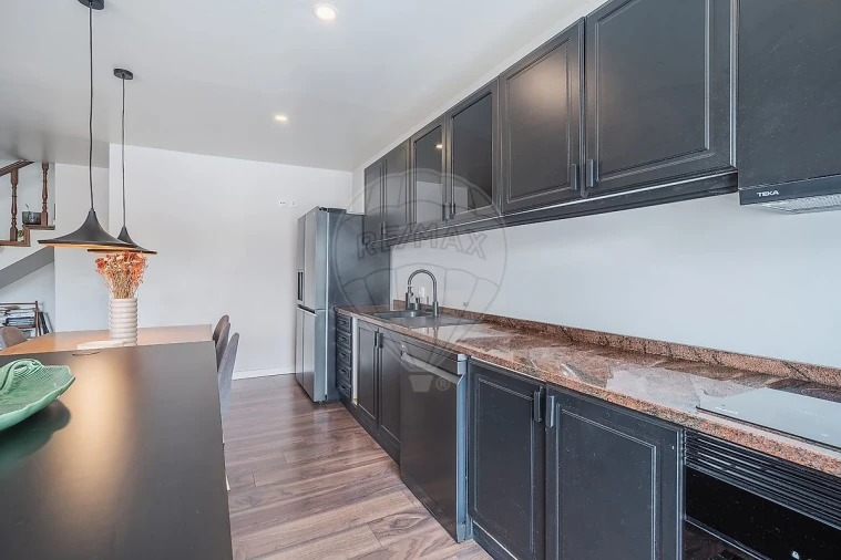 Apartamento T2 para Venda em Santa Marinha e São Pedro da Afurada Foto 10