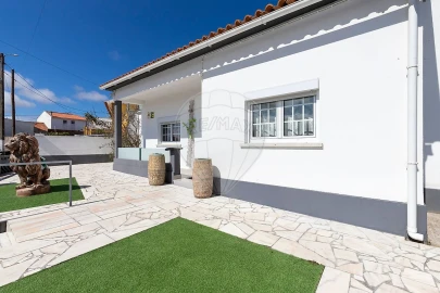 Moradia T3 para Venda em Silveira