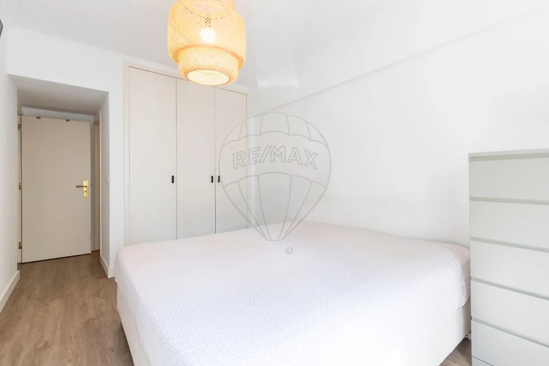 Apartamento T3 para Venda em Algés, Linda-A-Velha e Cruz Quebrada-Dafundo Foto 10