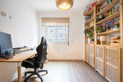 Apartamento T3 para Venda em Algés, Linda-A-Velha e Cruz Quebrada-Dafundo